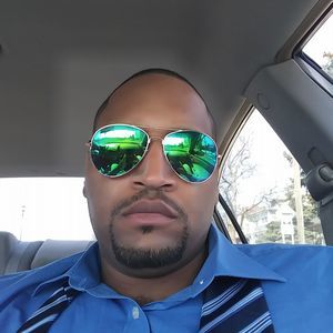 Meet your Posher, Leon